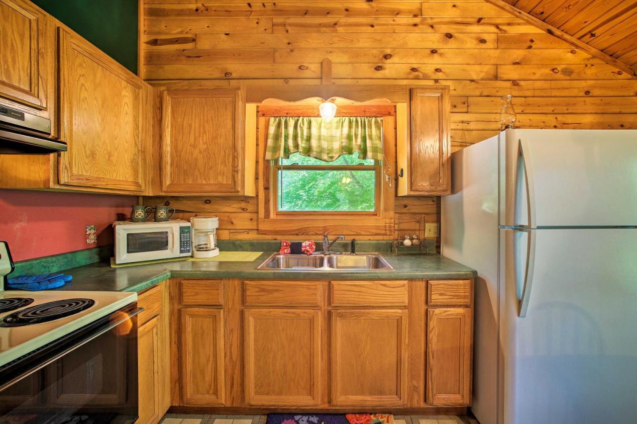 Eureka Springs Studio With Deck, Views And Bbq! ภายนอก รูปภาพ