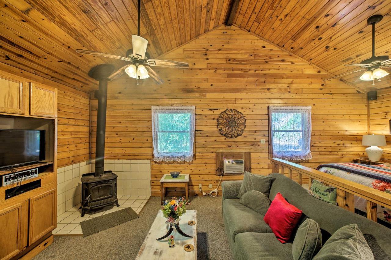 Eureka Springs Studio With Deck, Views And Bbq! ภายนอก รูปภาพ
